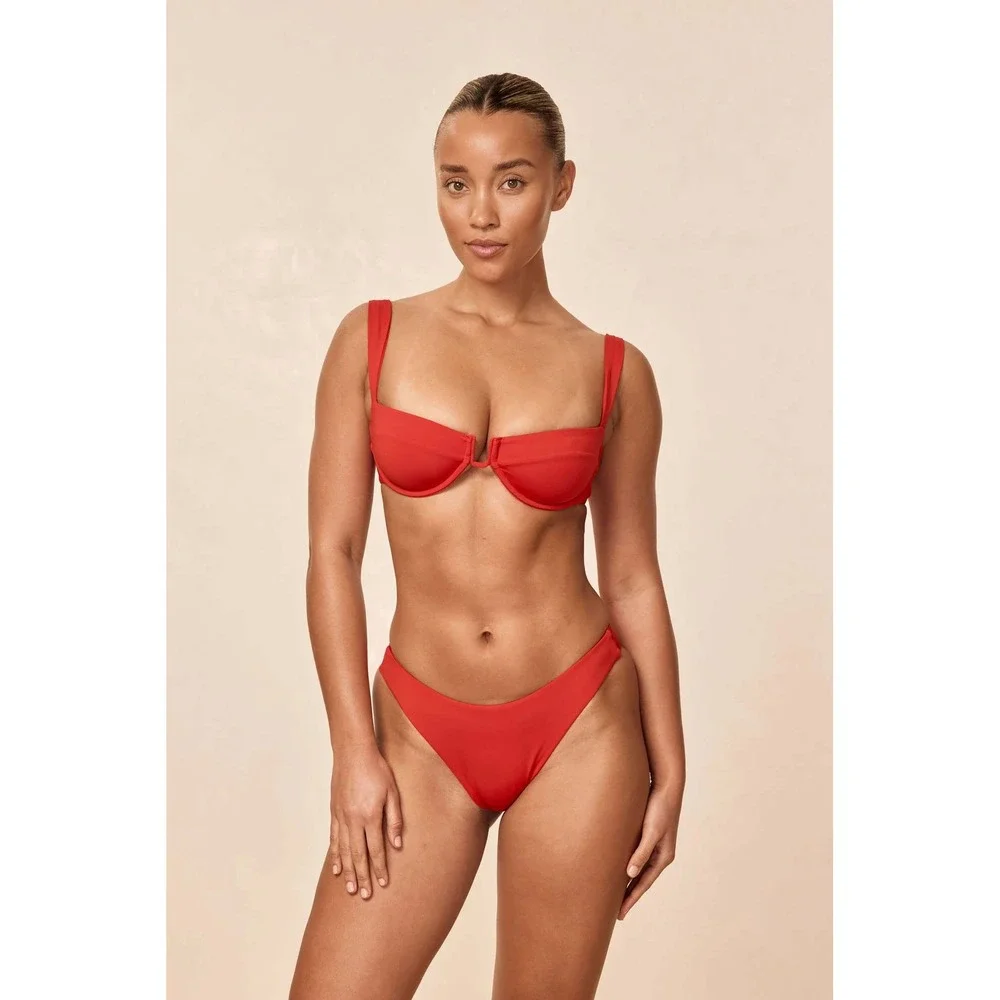 Monday Swimwear Cala Roja Top Chili Pepper Red Size Small New With‎ Tags